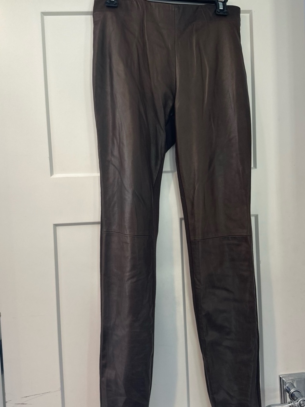 Danier Straight-Leg Leather Pants in Dark Brown